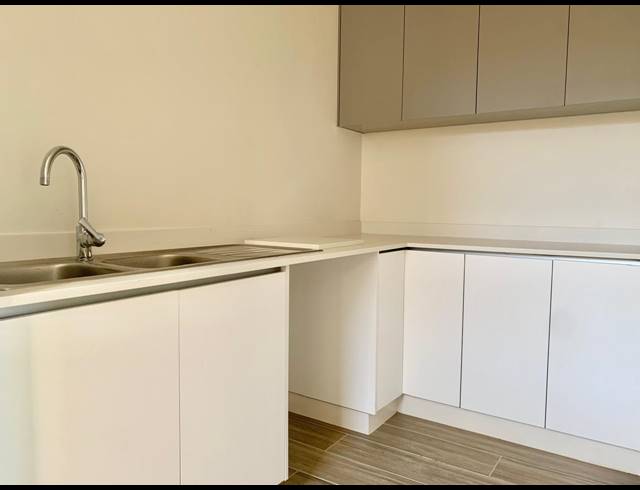 3 BEDROOM TOWNHOUSE FOR SALE IN SALT ROCK